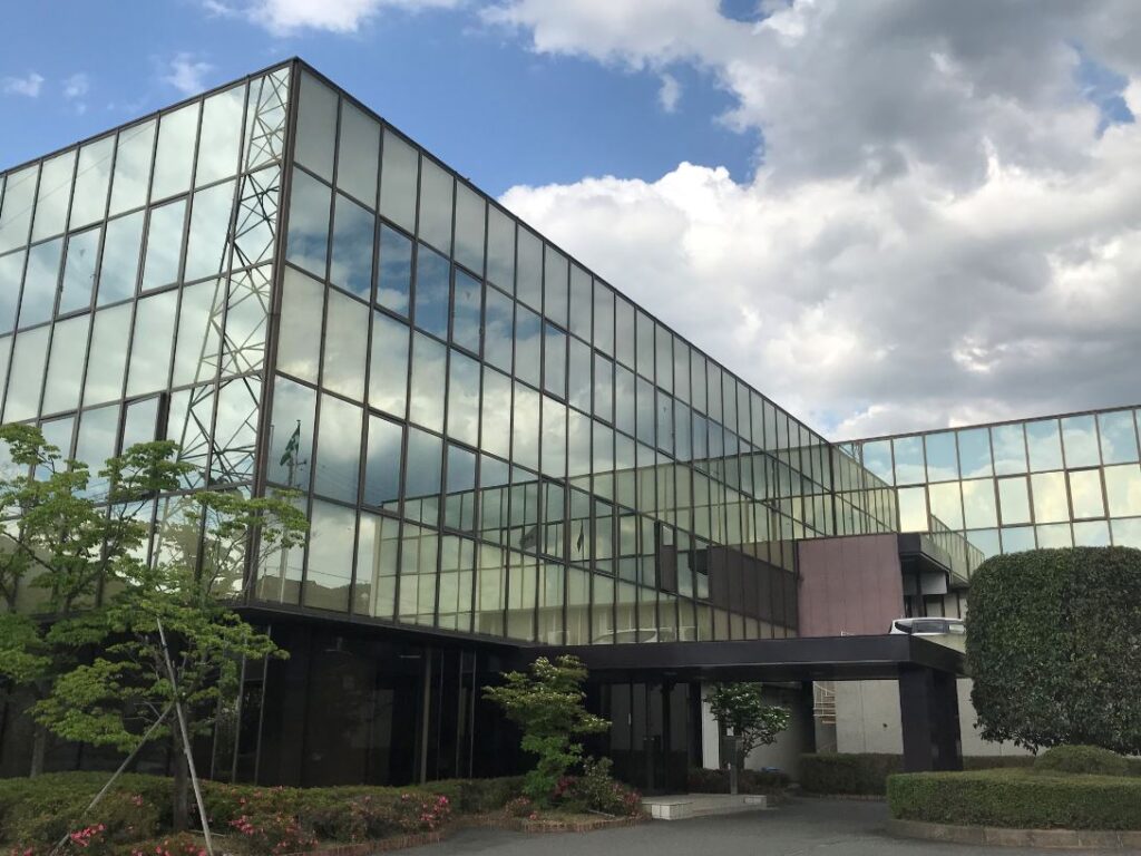 カヤバ株式会社
