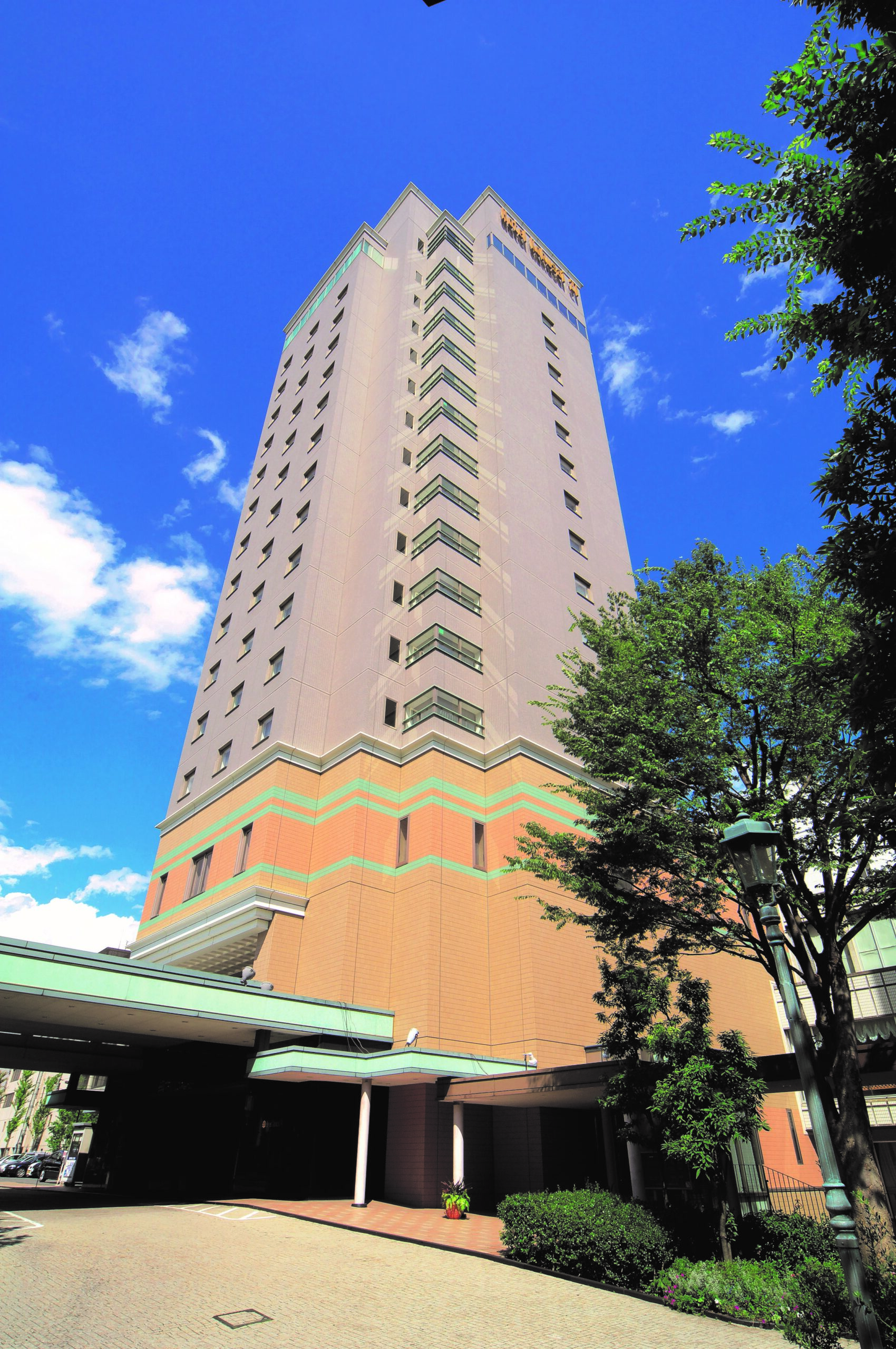 ホテル国際２１株式会社